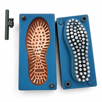 Moules en cuivre pour semelles extérieures en PU personnalisées, pour machines rotatives automatiques et projets de développement de la conception de chaussures