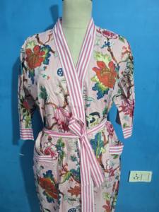 Bata de Baño Unisex de Lujo en Algodón, Elegante Estilo Boho Hippie Romántico con Estampado Floral Rosa, Ropa de Dormir de Invierno para Mujer, Bata de Verano para Damas de Honor - Product Image 4