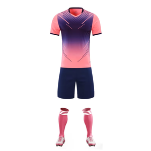Tenue de football personnalisée en gros, nouveau design, kit complet de haute qualité, ensemble respirant à séchage rapide pour adultes 2026, manches courtes - Product Image 3