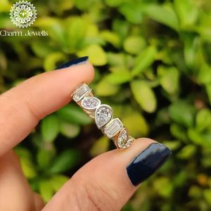 Anillo de compromiso y eternidad Charm_Jewells para mujer, chapado en oro rosa de 18K, plata, moissanita talla cojín, engaste clásico de puntas, IGI - Product Image 5