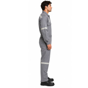 Combinaison de travail de sécurité / Vêtement de travail avec bandes réfléchissantes / Combinaison de sécurité pour hommes la plus vendue pour les travaux de construction - Product Image 3