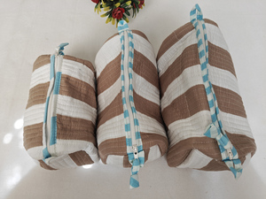 Sacs de maquillage en coton durable à rayures blanches et brunes imprimées, pochettes indiennes, trousse de rangement cosmétique de voyage - Product Image 3