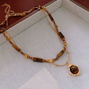 Collar de Perlas de Cristal Artificial Clásico con Colgante de Cristal y Cadena - Product Image 2