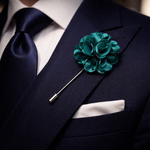 Pin de Solapa Clásico con Diseño de Flor Esmaltada y Duradera para Hombre |   Broche de tela hecho a mano |   Blazer Formal para Novio, Accesorio para Boda - Product Image 2