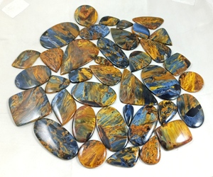 Cabujón de piedra preciosa natural de pietersita multicolor de forma libre con base plana para envolver con alambre, para la fabricación de joyas y colgantes. - Product Image 3