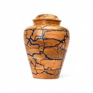 Urnes et amphores en teck artisanales Conifer Handmades avec incrustation de résine craquelée effet éclat de foudre pour décoration artistique antique, cadeaux et présentation - Product Image 1