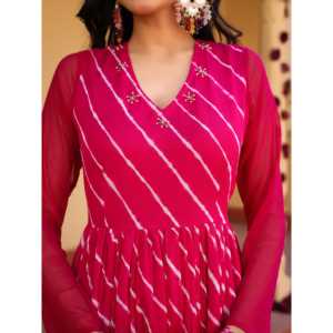 Robe Anya en mousseline rose Leheriya avec taille empire, silhouette ample et détails à volants - Product Image 4