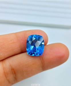 Saphir bleu naturel en gros, topaze facettée, pierre précieuse |   Pierre taille coussin, pure et claire, 9,55 carats, pour la fabrication de bijoux Organicgems - Product Image 3