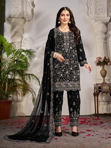 Ensemble royal de luxe pour femmes pantalon et haut épais Dupatta Sikwans embellissements de travail vêtements indiens pakistanais pour un appel royal - Product Image 3