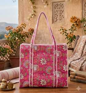 Sac fourre-tout décontracté vintage en coton matelassé géométrique fait main avec fermeture éclair, grand format, pour le shopping, le marché, l'usage quotidien, cadeau - Product Image 1