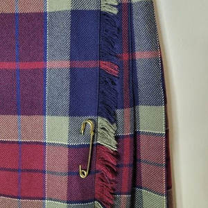 Falda Cruzada Vintage a Cuadros 100% Lana Estilo Herencia Hecha a Mano para Mujer, Kilt Antiguo Tartán 2026 - Product Image 3