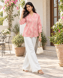 Chemisier en mousseline de soie pour femme, imprimé floral rose pastel, coupe décontractée, manches trois quarts, boutonné, style bohème ethnique, pour le quotidien - Product Image 1