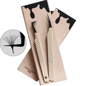 Juego de Pinzas para Extensión de Pestañas Profesionales de Alta Calidad, de Acero Inoxidable Antimagnético, con Mango Cómodo y Puntas Suaves de 10 mm - Product Image 4