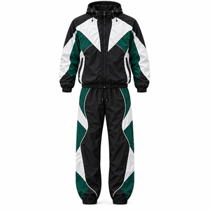 Conjunto Deportivo Personalizado al por Mayor, Chaqueta con Capucha y Cremallera, Pantalones Jogger, Ligero, Unisex, en Negro, Verde y Blanco - Product Image 1