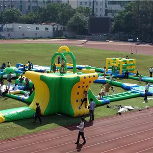 Parc aquatique gonflable géant pour événements sportifs aquatiques commerciaux en plein air - Product Image 1