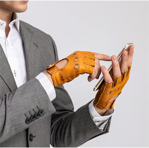 Guantes de piel de oveja 100% genuina para hombre de la marca Wolson Industry, con pantalla táctil, cálidos, para conducir, unisex, disponibles en varios productos. - Product Image 3