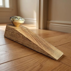 Articles cadeaux artisanaux : Butée de porte en bois avec boutons en laiton et nacre, design industriel pour cuisine et chambre - Product Image 1