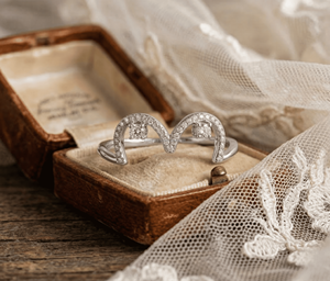 Anillo Vanki con Esmeralda de Laboratorio, Chapado en Oro, con Circonia y Moissanita, Anillo de Compromiso para Mujer, Joyería Moderna para Boda - Product Image 2