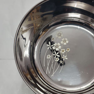 Bol de préparation de cuisine en acier inoxydable personnalisable - Plat de service à motif floral imprimé au laser - Bol en métal durable de qualité alimentaire - Product Image 4