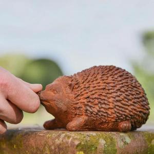 Metal Crafts Cast Iron Hedgehog <b>Ornament</b> Rust Finish Cheap Hedgehog Figure Decoration For Home Garden Items - Product Image 2