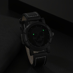 NW1475 Reloj de Cuarzo para Hombre Más Vendido y Juego de 4 Pulseras - Product Image 6