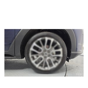 KGM KG Mobility (SsangYong) Torres Gasolina 1.5 4WD Modelo Abril 2023 45,891 km Caja de Cambios Automática Asientos de Cuero Cámara Trasera Izquierda - Product Image 5