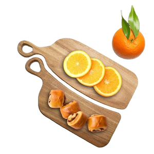 Planche à découper en bois d'acacia personnalisable, style créatif et original pour la décoration de cuisine - Product Image 1