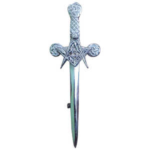 Nouvelle épée Claymore de luxe, épingle à kilt avec tête de gazon, badge écossais personnalisé des Highlands, épingle à kilt - Product Image 1