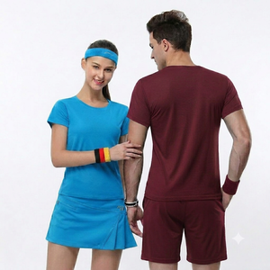 Camiseta Básica de Algodón para Hombre, Ligera, Transpirable, Cómoda, de Tela Suave, Corte Regular, Informal, para Verano, Venta al Por Mayor - Product Image 1