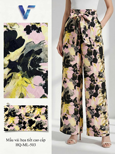 Tissu Charmeuse Imprimé Floral 8027 100% Polyester pour Vêtements Féminins, Matière pour Pantalons, Largeur 58/60 Pouces, Extensible, Léger, 60 g/m² - Product Image 3