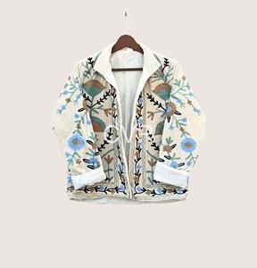 Manteau à col mandarin brodé à la main, à fleurs, manches longues, en coton, vêtement d'extérieur décontracté pour femmes adultes, style bohème printanier, sur commande - Product Image 3
