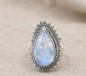 Anillo de Plata de Ley 925 con Piedra Lunar Arcoíris Natural en Forma de Pera, Estilo Vintage Boho, Chapado en Oro Rosa y Oro Amarillo - Product Image 6