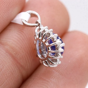 Pendentif pour femme en or blanc massif 18 carats, fait main, avec tanzanite et diamant de haute qualité, certifié GIA, tendance, pour les soirées - Product Image 5