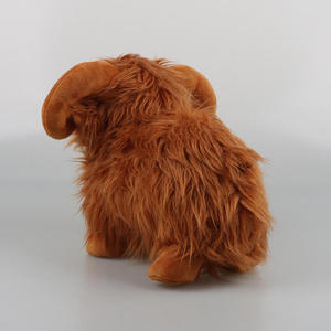 Greenmart OEM Peluche Mouton des Highlands Personnalisée en Laine Douce et Mignonne avec Doublure en Maille de Polyester Cadeaux Amusants Vente en Gros Direct Usine - Product Image 3