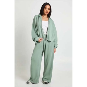 Conjunto Deportivo Personalizado para Mujer, Sudadera con Capucha y Cremallera Completa en Verde Salvia, con Bolsillos, Pantalones Deportivos a Juego, Estilo Casual Holgado - Product Image 6