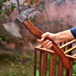 Hacha de Línea Recta de Acero de Damasco Personalizada, Forjada a Mano, Hacha para Acampar al Aire Libre, Hacha para Cortar Madera, Fabricante OEM ODM - Product Image 1