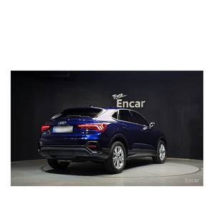 Audi Q3 35 TDI Sportback 2022, 29,524 km, Diésel, Asientos de Cuero, Volante a la Izquierda, con Cámara Trasera - Product Image 2