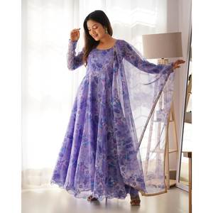 VESTIDO DE TRABAJO DE DISEÑADOR ORGANZA IMPRESO DIGITAL CON DUPATTA MORADO - Product Image 1