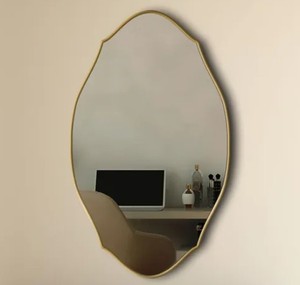 Espejo de Pared con Marco de Madera Dorado Antiguo – Decoración Boho para el Hogar - Product Image 1