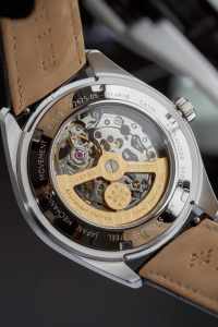 นาฬิกาอเล็กซานเดอร์ เฟอร์รอส รุ่น 9262S-05 ขนาด 40 มม. กระจกแซฟไฟร์ สายหนังสแตนเลสสตีล กันน้ำ 5BAR ระบบจักรกลอัตโนมัติ สำหรับผู้ชาย - Product Image 5