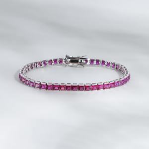 Bracelet tennis en moissanite taille princesse couleur rose, en argent 925, sur mesure, fabrication de bijoux minimalistes haut de gamme. - Product Image 2