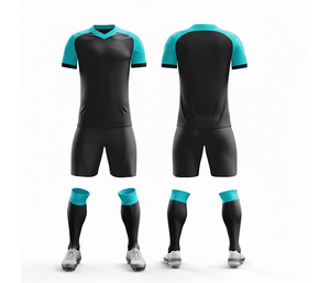 Conjunto de Camiseta y Pantalones Cortos de Fútbol Personalizados con Sublimación |   Tallas para Hombres, Mujeres y Jóvenes |   Ropa Deportiva Ligera de Secado Rápido para Entrenamiento - Product Image 3