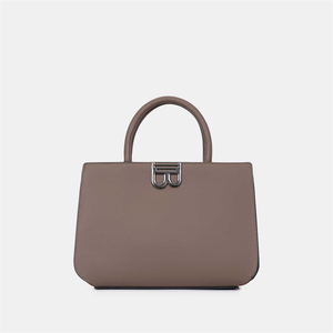 Bolso Clásico de Cuero Genuino para Mujer con Asa Superior y Cierre de Broche, Color Borgoña, Dos Asas, Diseño Elegante para Uso Diario - Product Image 6