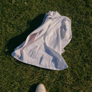 Serviette de sport en coton de haute qualité pour le golf avec crochet, dernier design 2026, serviettes de golf de couleur unie en gros - Product Image 5