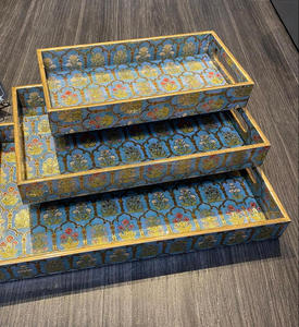 Plateau de service en résine d'acier inoxydable de qualité supérieure Plateau de décoration unique personnalisé élégant moderne pour la cuisine Plateau de service de qualité supérieure en gros - Product Image 1