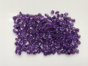Ametyste africaine naturelle 4MM taille coussin violet, pierre précieuse de qualité supérieure pour la fabrication de bijoux - Product Image 3