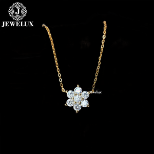 Nouveauté Jewelux : Pendentif de luxe personnalisé plaqué or, certifié IGI, unisexe, style hip-hop, serti de pierres, bijou statement. - Product Image 2