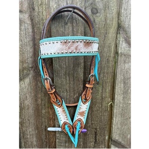 Brida de cuero de alta calidad para caballo estilo western con elegante decoración floral y diseño de cuentas Cheyenne, cabezada de cuero de calidad. - Product Image 4