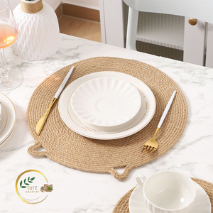 ผู้จัดจำหน่ายแผ่นรองจานจากปอกระเจาของบังคลาเทศ – แผ่นรองจานทำมือที่ยั่งยืนสำหรับบ้าน โรงแรม และอุตสาหกรรมร้านอาหาร - Product Image 2