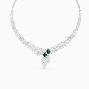 Collar con forma de hoja con diamante cultivado en laboratorio de 6.81 quilates en oro amarillo, blanco y rosa de 9 quilates - Product Image 2